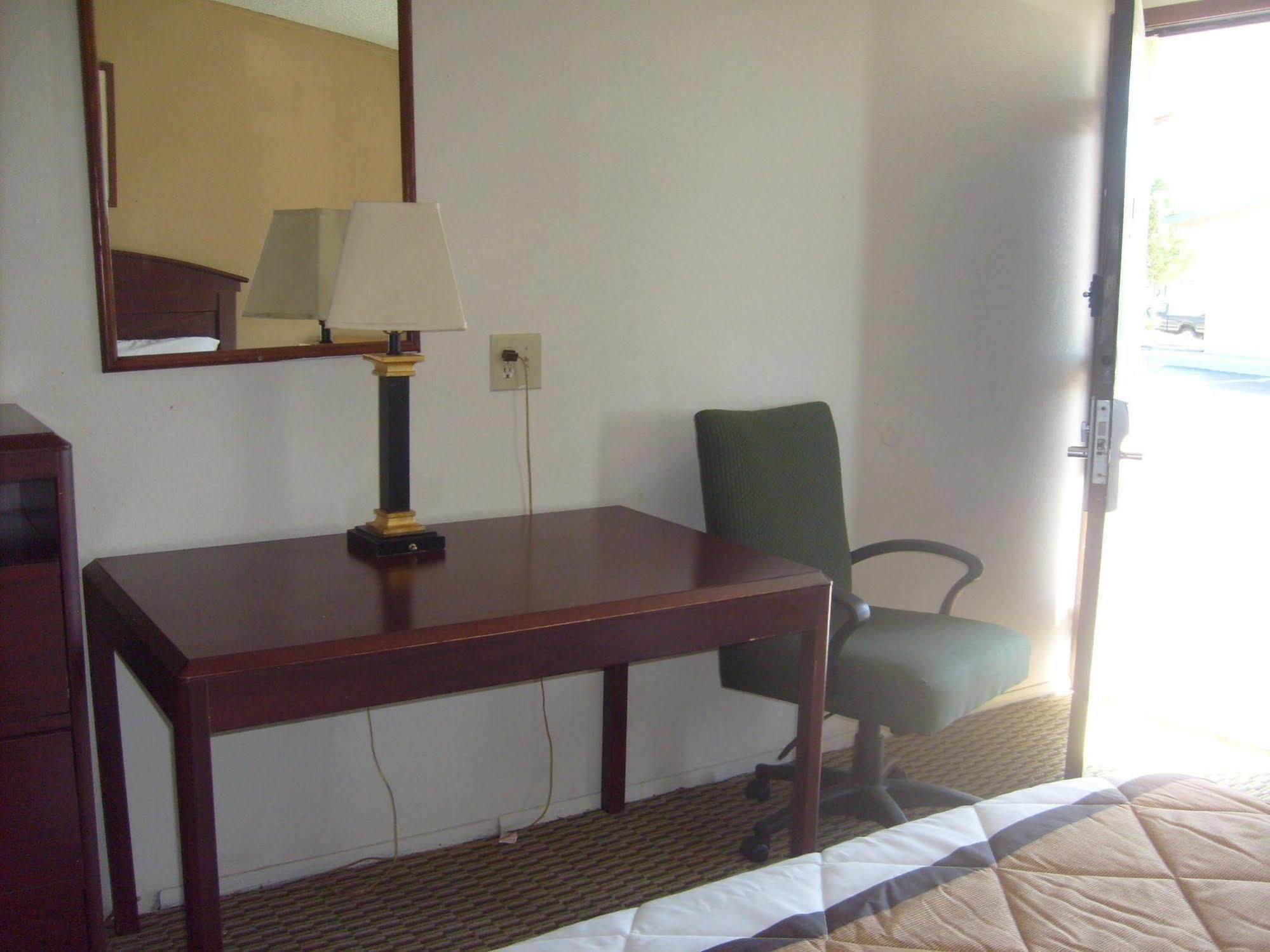 Express Inn Thomson Luaran gambar